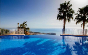 Nice Apartment In Cumbre Del Sol With Wifi